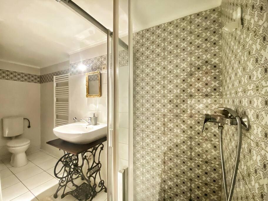 A10 Budapest Center Aparthotel Bagian luar foto