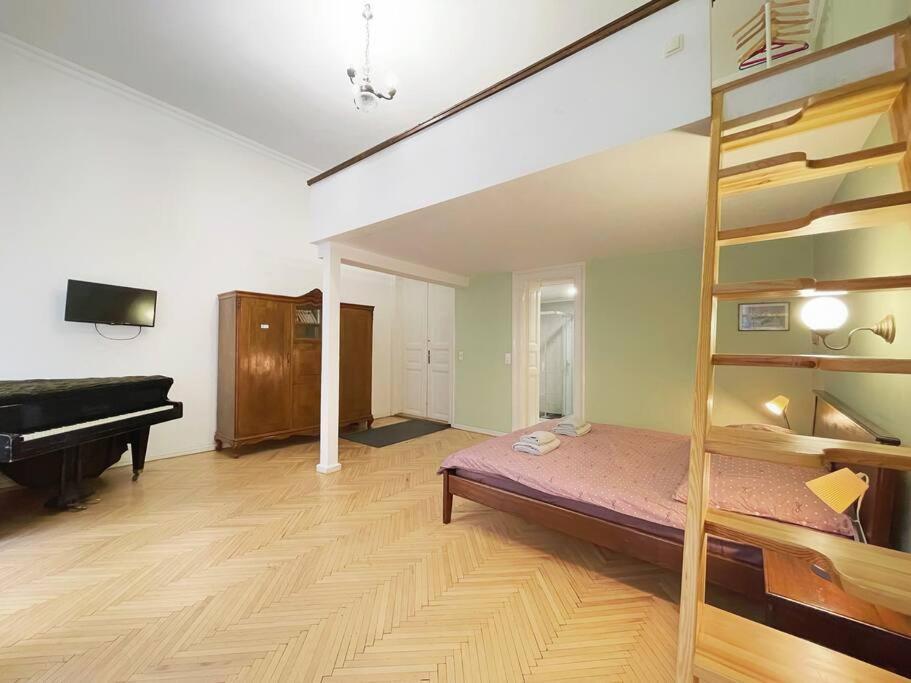 A10 Budapest Center Aparthotel Bagian luar foto