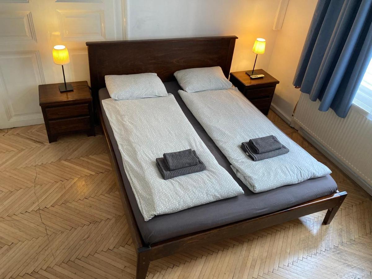 A10 Budapest Center Aparthotel Bagian luar foto