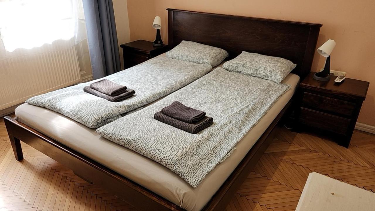 A10 Budapest Center Aparthotel Bagian luar foto