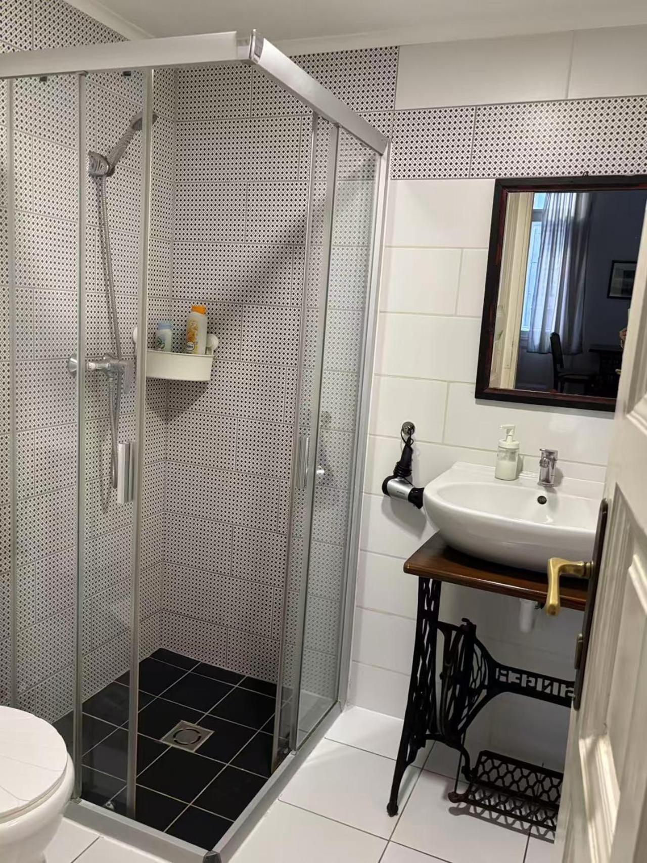 A10 Budapest Center Aparthotel Bagian luar foto